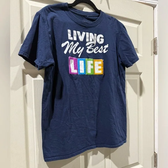 Vibrant Navy Tee with Bold Graphic - Picture 3 of 7